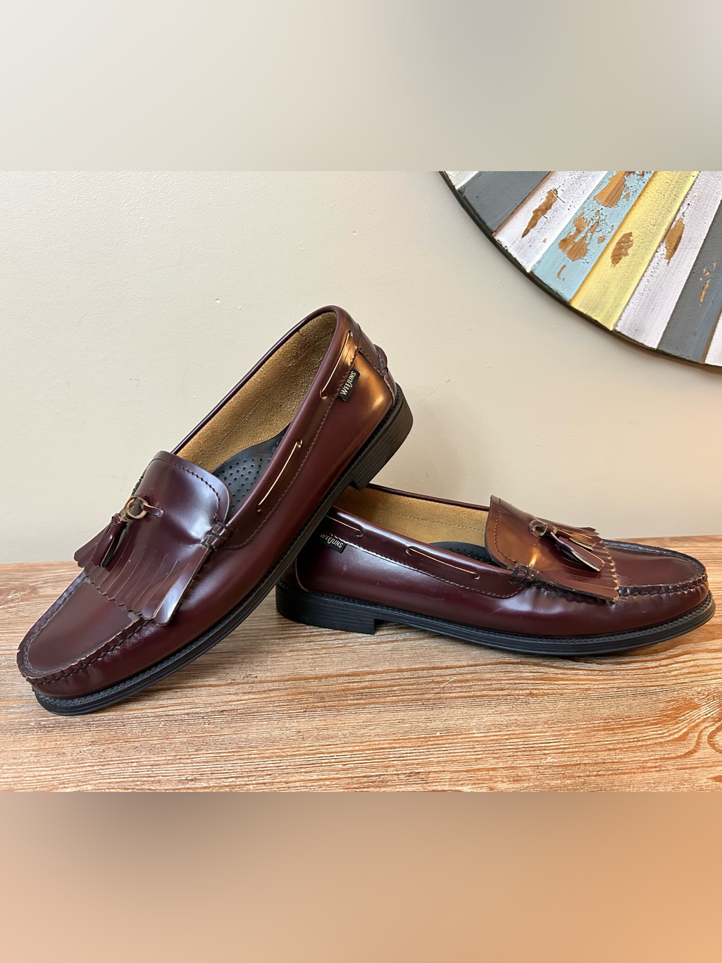 G.H. Bass Shoes Men's Size 9.5 M Weejuns Layton Leather Loafer Tassel Burgundy